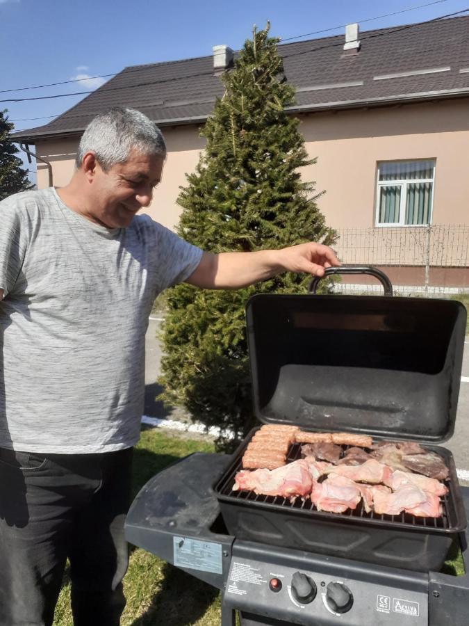 Pensiunea Mara Baiculesti Kültér fotó