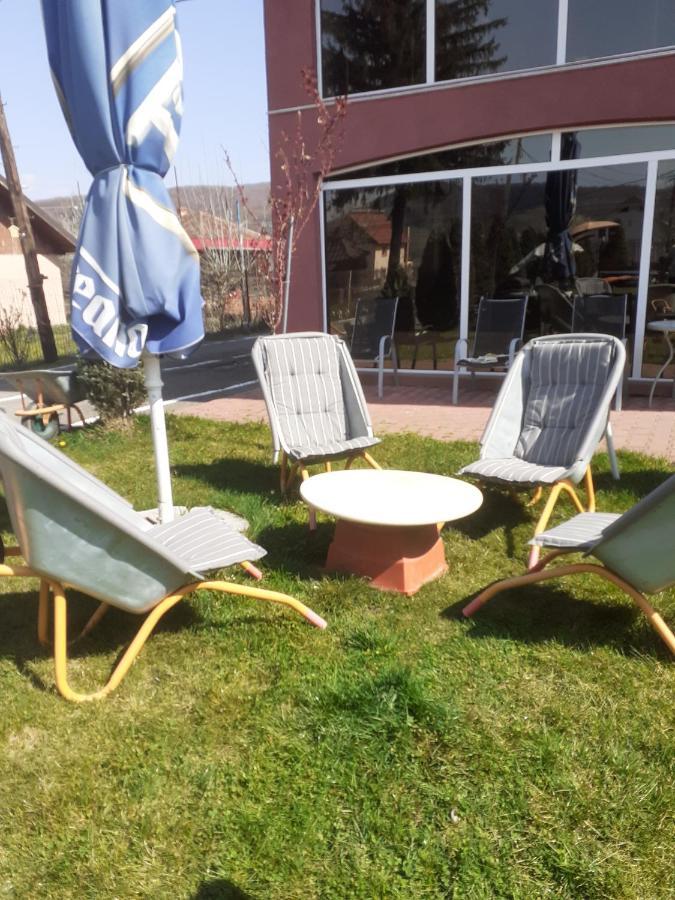 Pensiunea Mara Baiculesti Kültér fotó